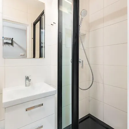 Pulawska 54/56 By Homeprime Apartment
